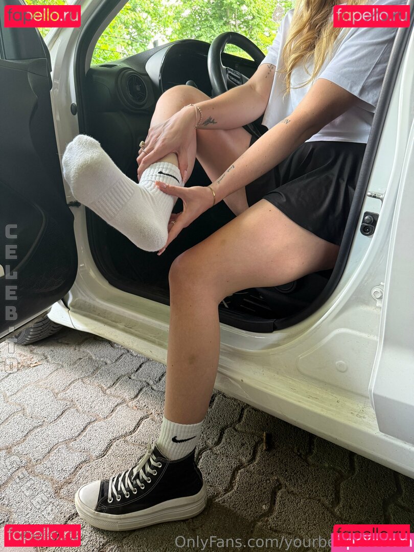 yourbest_blondie / yourbestblondie / yourbestblondie2 Onlyfans Photo Gallery 