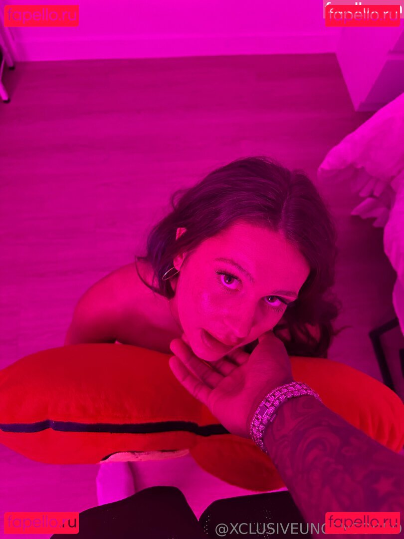 ashleysmouter / xclusiveuncensored Nude Onlyfans Photo 7