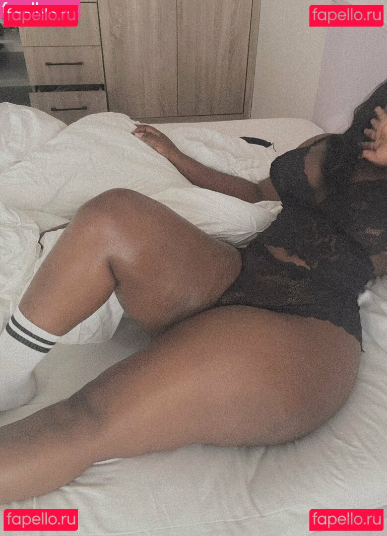 thatbootythox Nude Onlyfans Photo 26