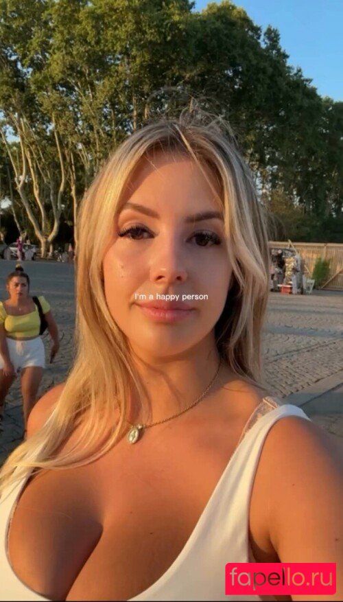 Mommy Kaia / https: / worshipkaiax Nude Onlyfans Photo 12