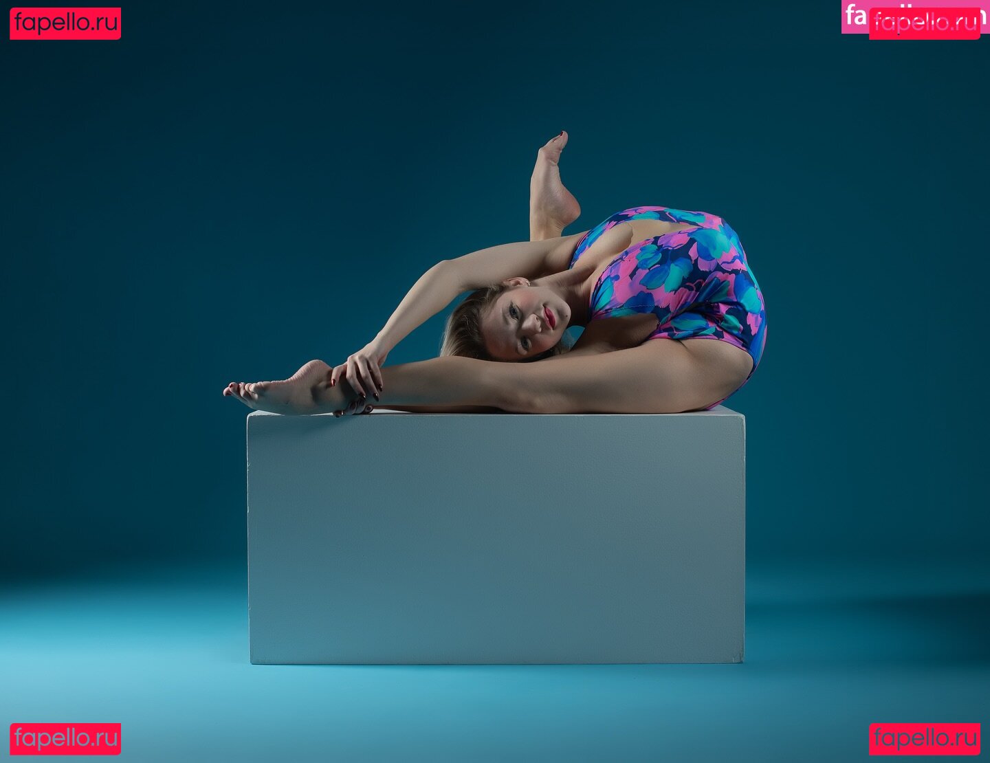 Emerald Gordon Wulf / emeraldgordonwulf / emeraldraw Onlyfans Photo Gallery 