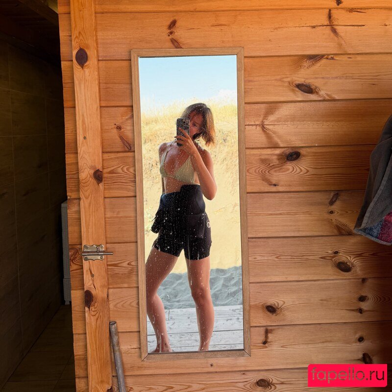 Danilova Nude Onlyfans Photo 3