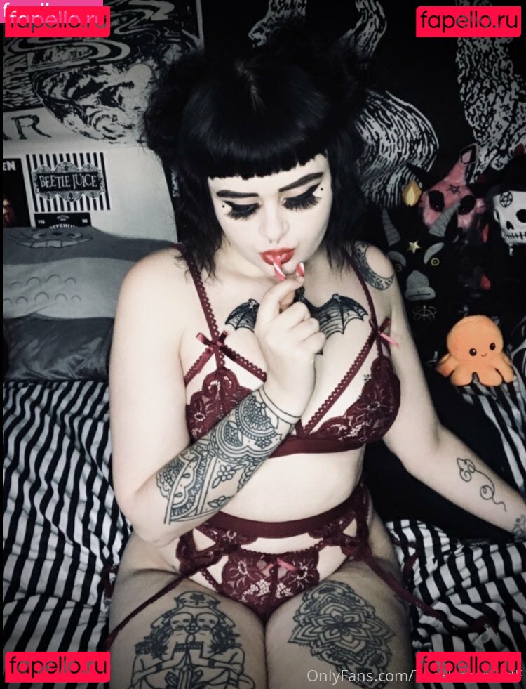 calistia_ / diilestrange Nude Onlyfans Photo 28