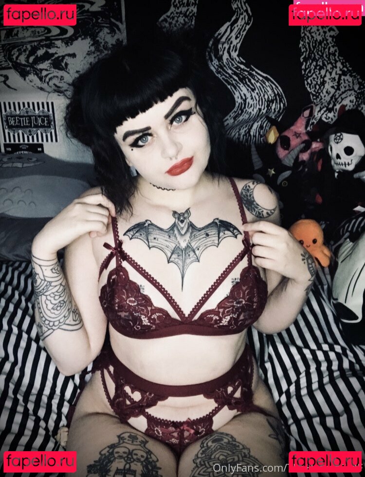 calistia_ / diilestrange Nude Onlyfans Photo 26