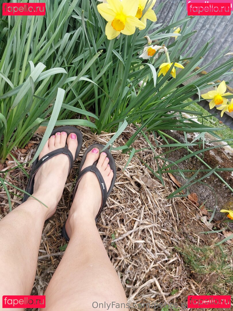 petite.goddess123 / petitgoddess_ Onlyfans Photo Gallery 