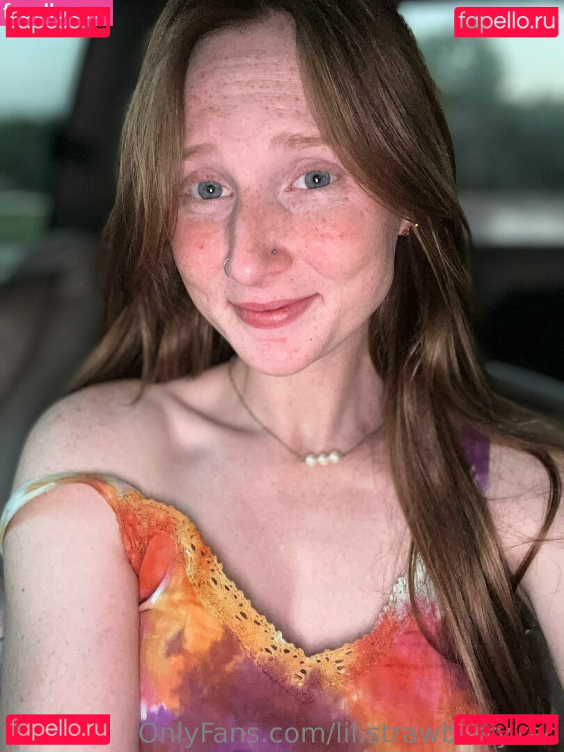 lil.strawberry.red Nude Onlyfans Photo 49