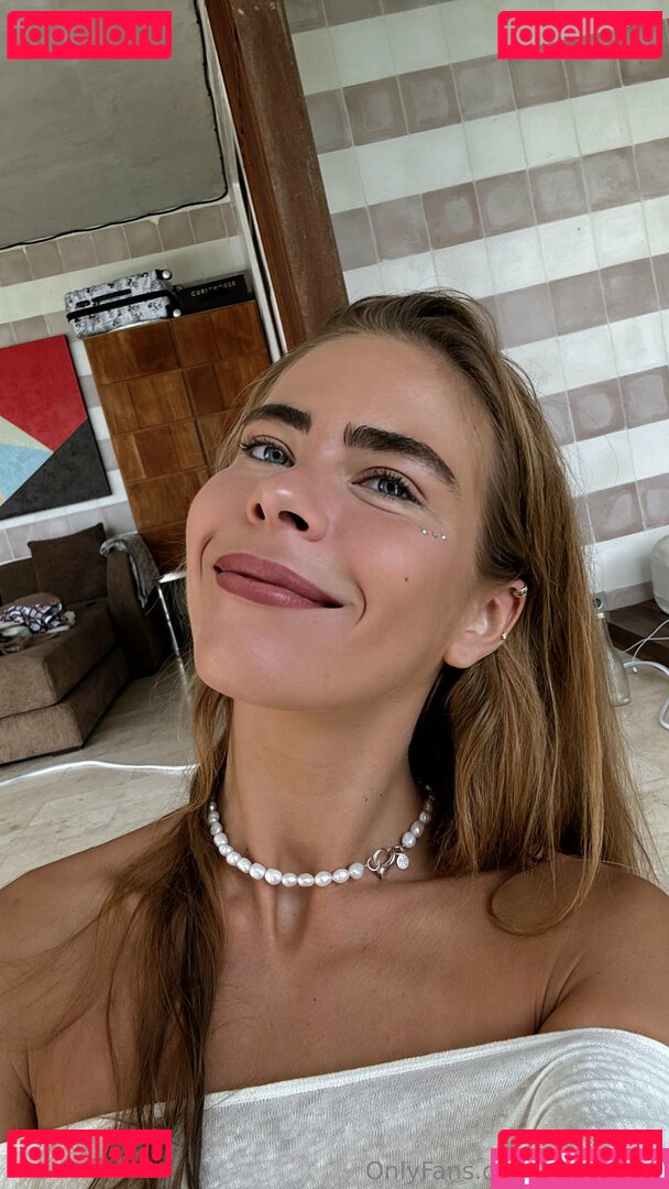 fly_natalie / oftvnatalie Onlyfans Photo Gallery 