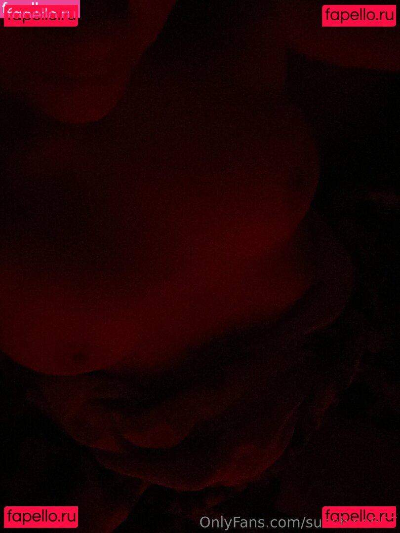 petitebaby112 Onlyfans Photo Gallery 