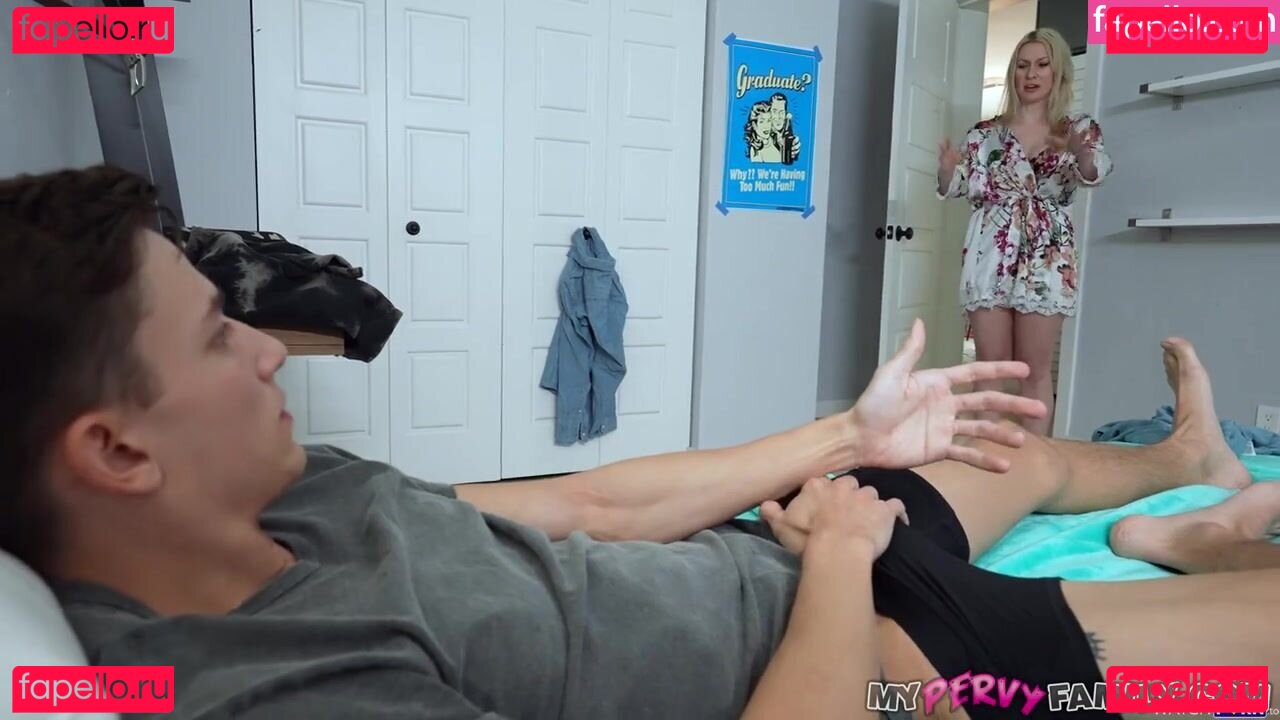 Sydney Paige / SydneyPaigexxx / iwantsydneypaige / sydneypaige Onlyfans Photo Gallery 