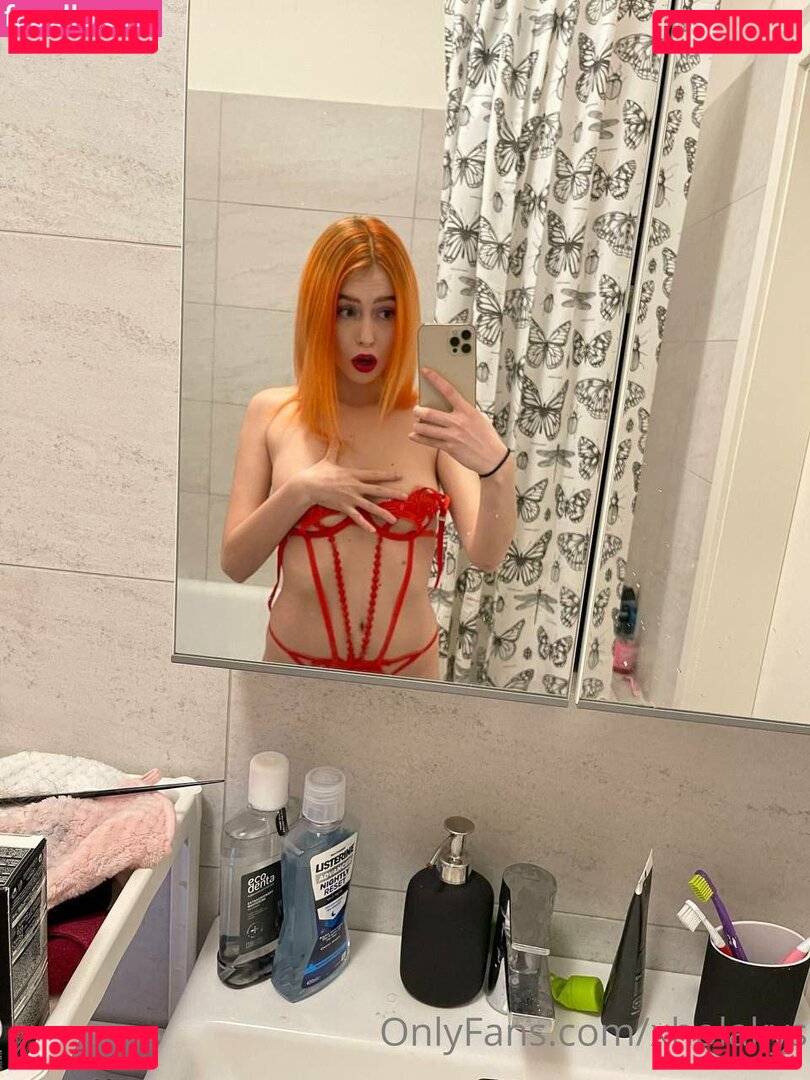 xholakys / xholakys_life Onlyfans Photo Gallery 