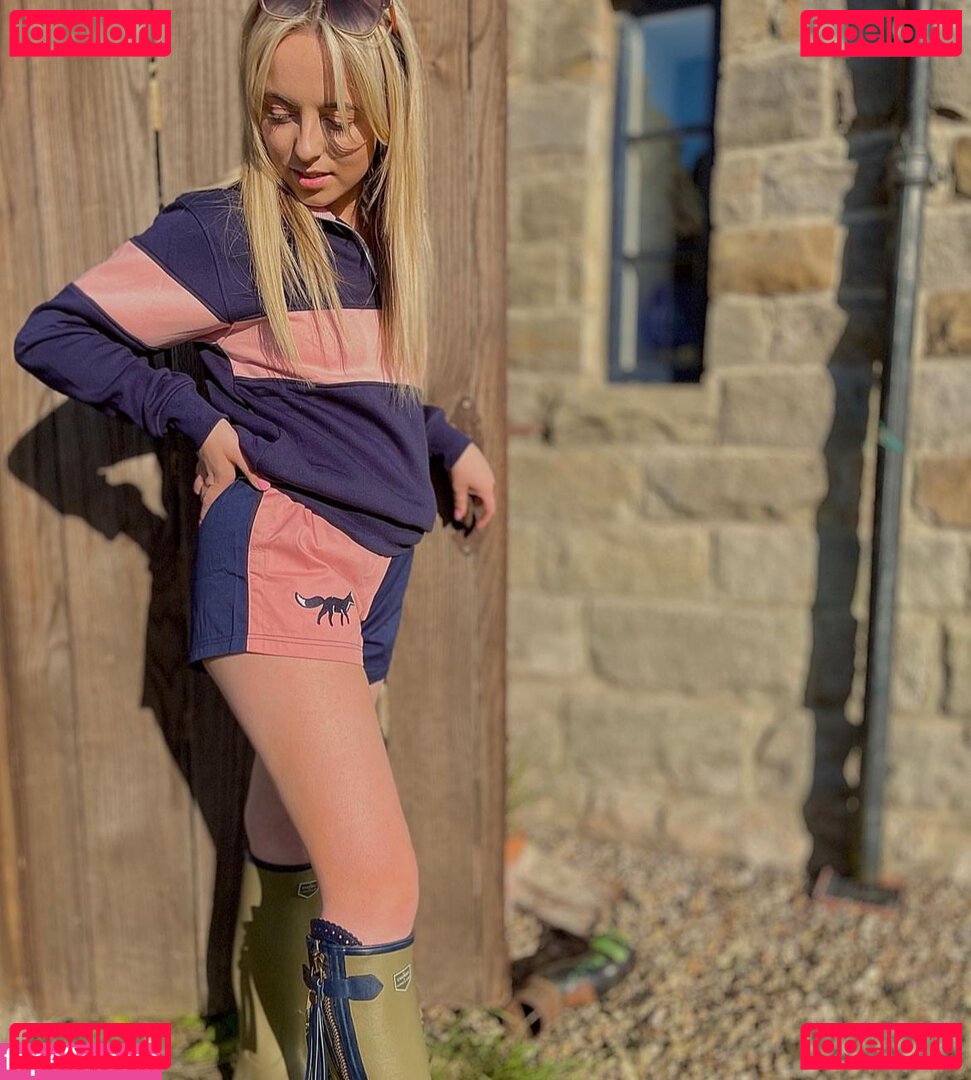 Eleanorruthwilliams / eleanorruthwilliams_ Onlyfans Photo Gallery 