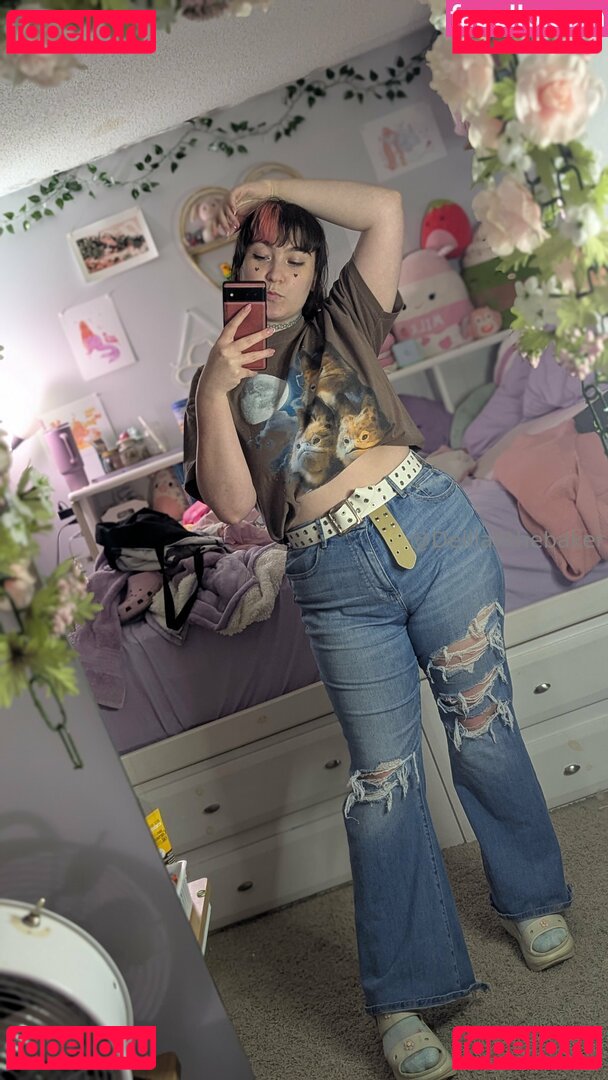 delilahthebaker / lexidelilahbaker Onlyfans Photo Gallery 