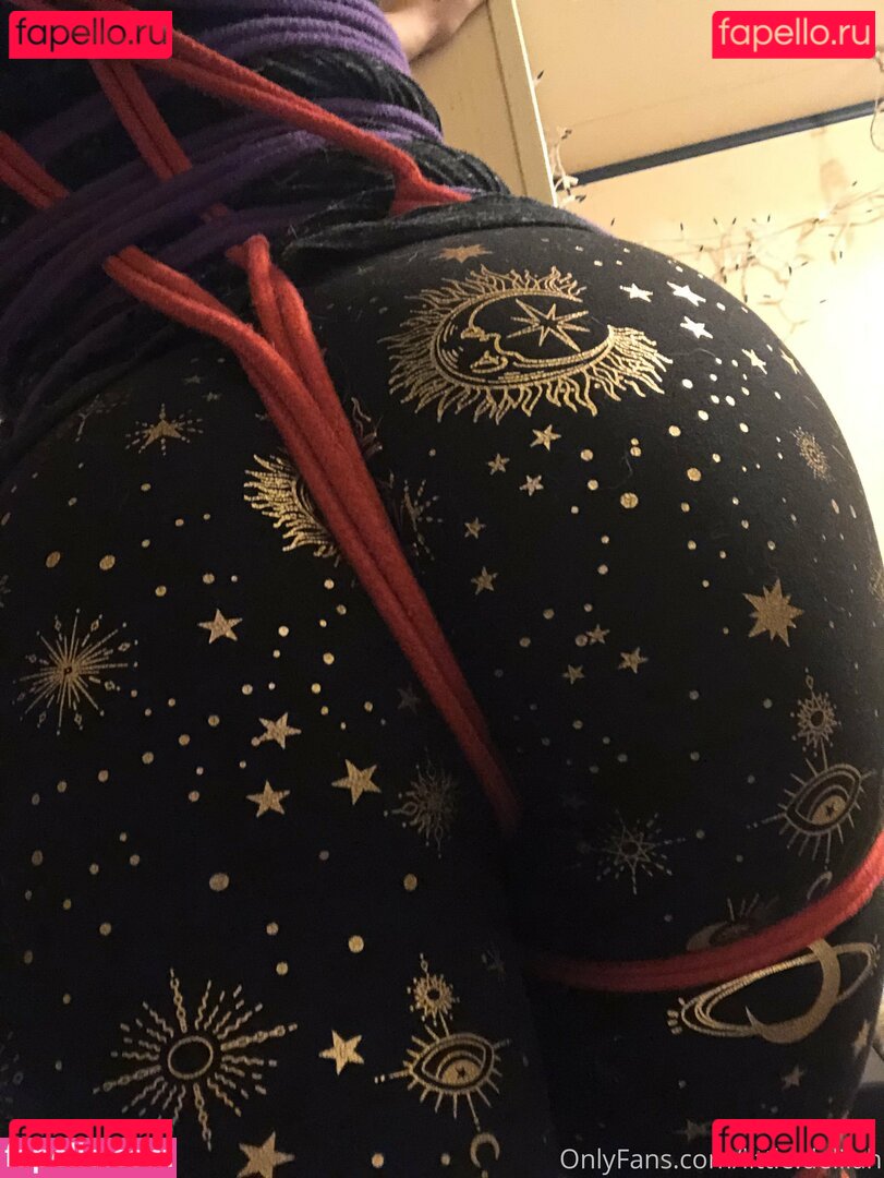 little.delilah / littledelilah2017 Onlyfans Photo Gallery 