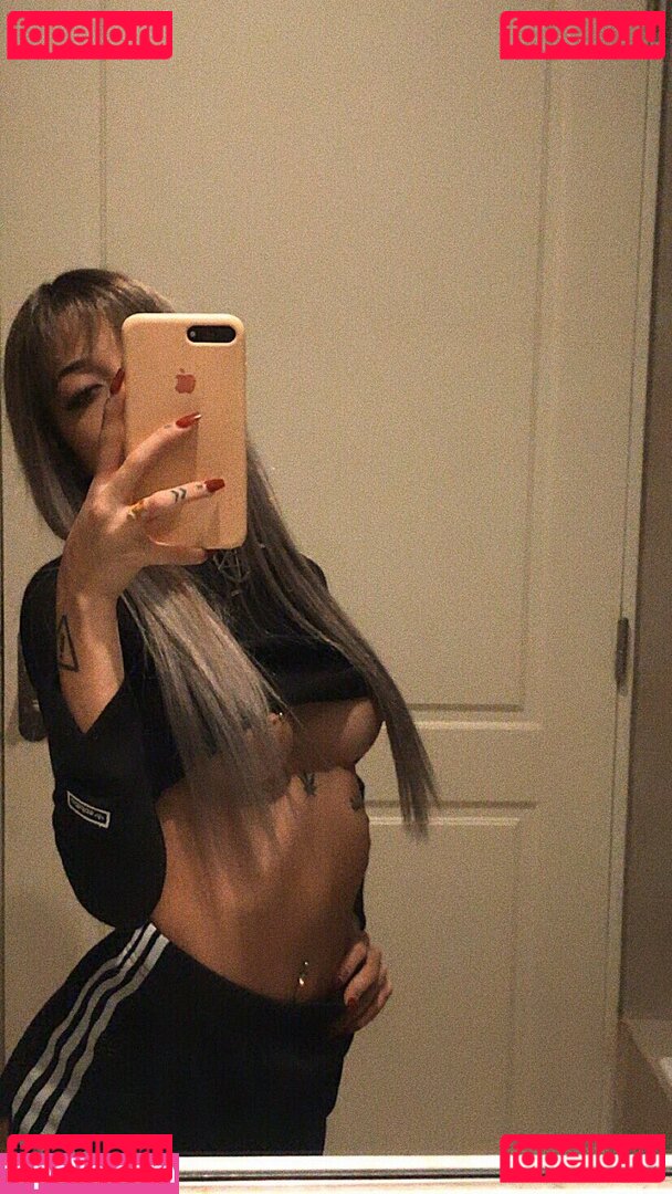 Vicky Balena / metamorfosiss / vickybalena Onlyfans Photo Gallery 