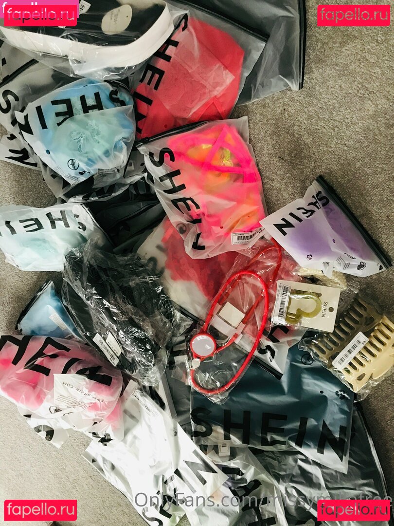 paige_florence_ / paigeflorencefree Onlyfans Photo Gallery 