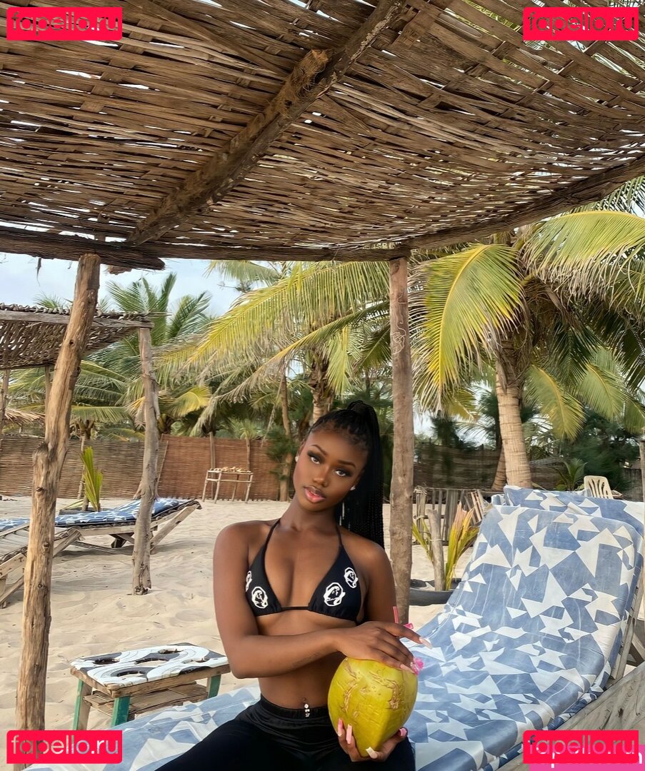 tianalaboor Nude Onlyfans Photo 7