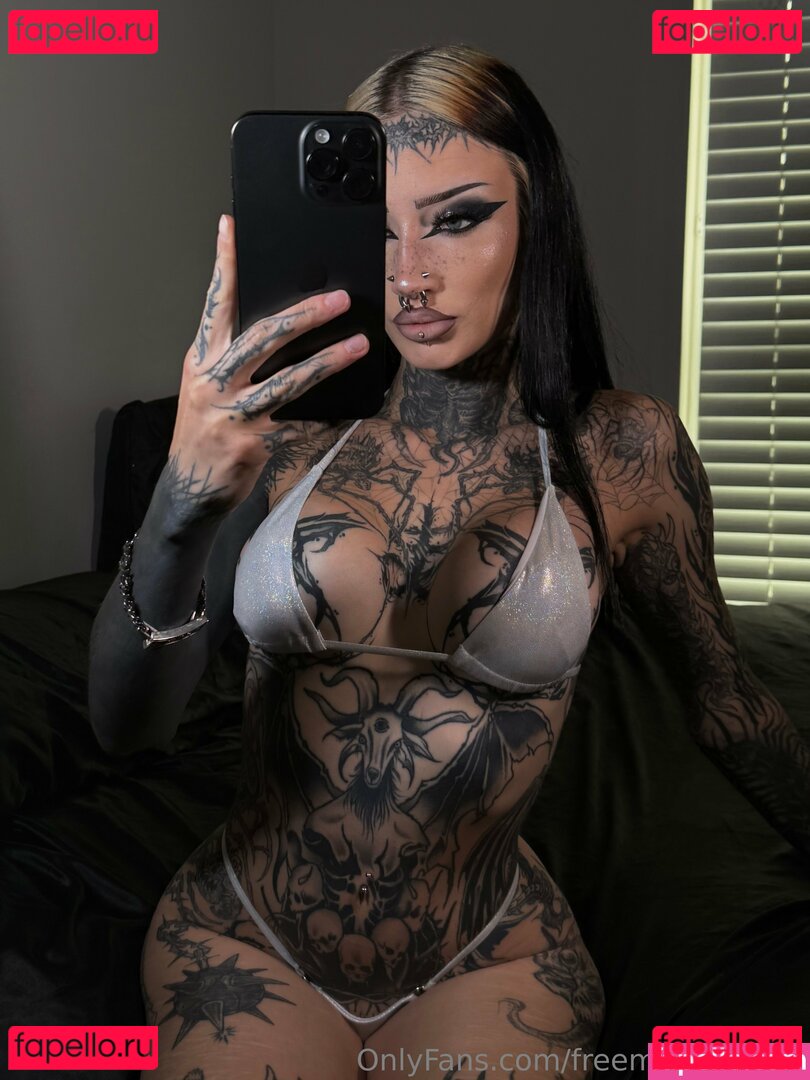 freem0rguekitty / m0rguekittyy Onlyfans Photo Gallery 