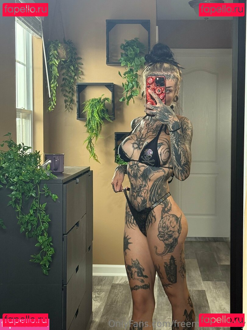 freem0rguekitty / m0rguekittyy Onlyfans Photo Gallery 