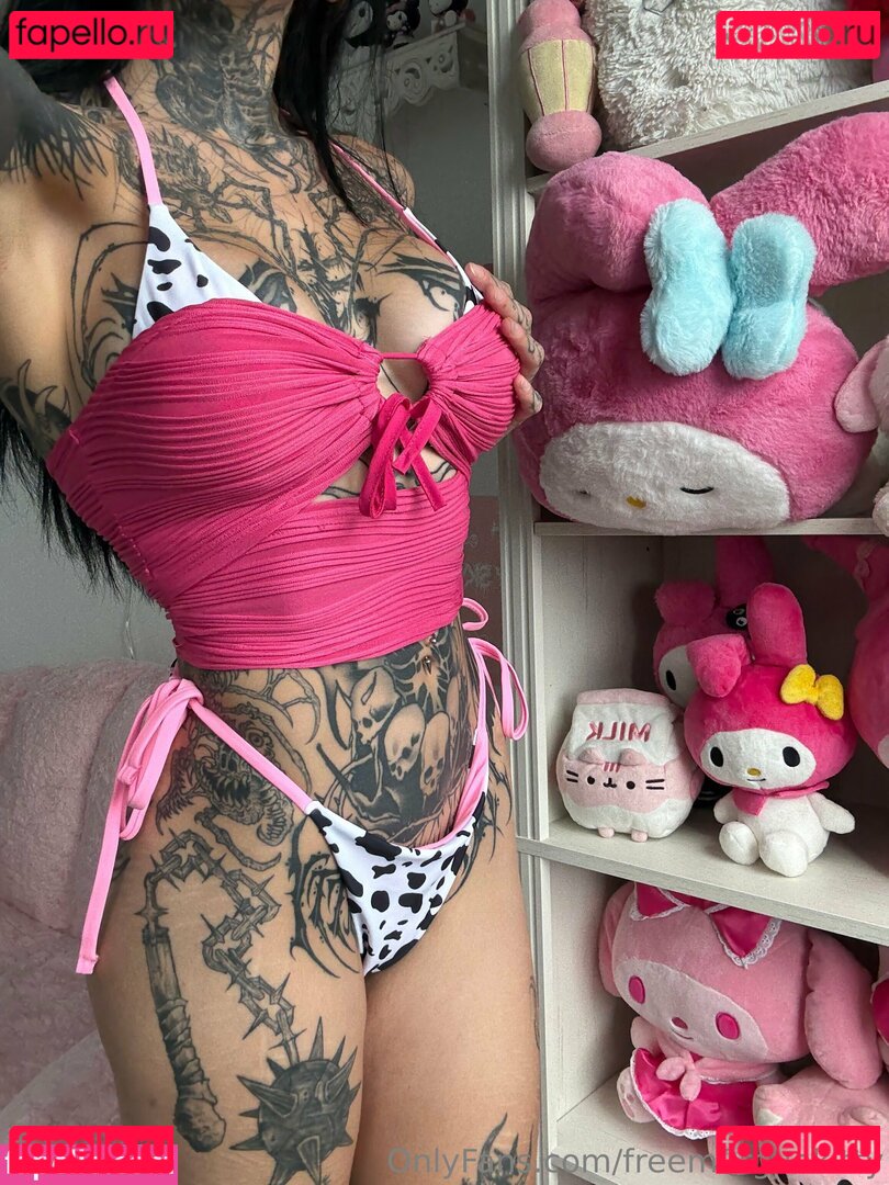 freem0rguekitty / m0rguekittyy Onlyfans Photo Gallery 