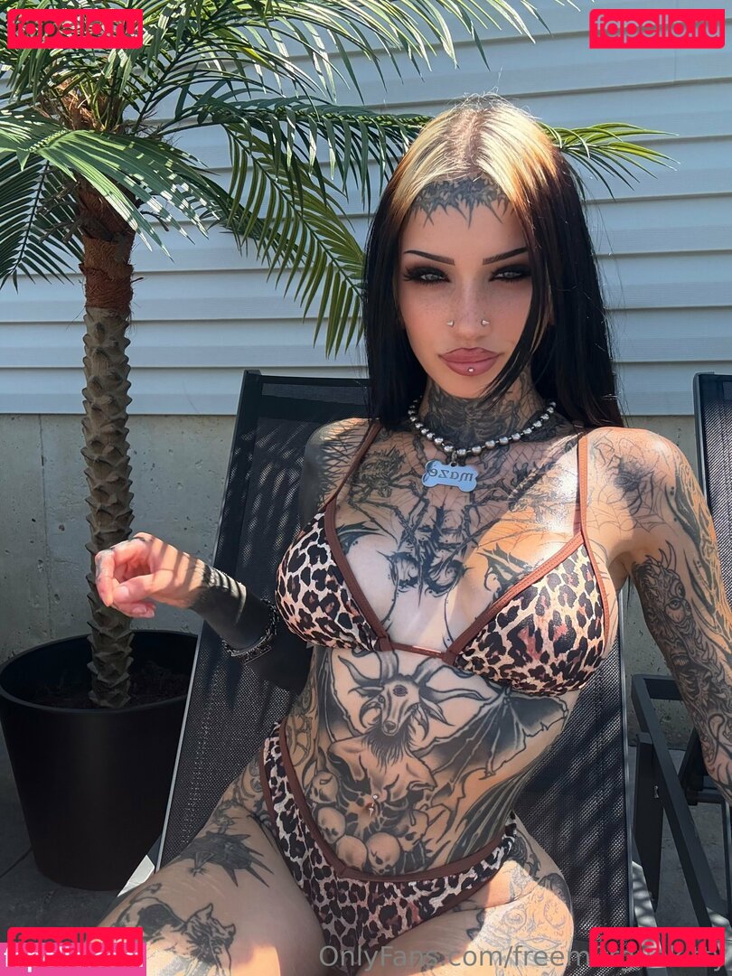 freem0rguekitty / m0rguekittyy Onlyfans Photo Gallery 