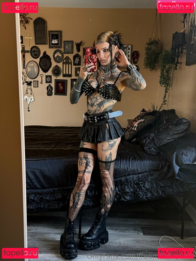 freem0rguekitty / m0rguekittyy Onlyfans Photo Gallery 