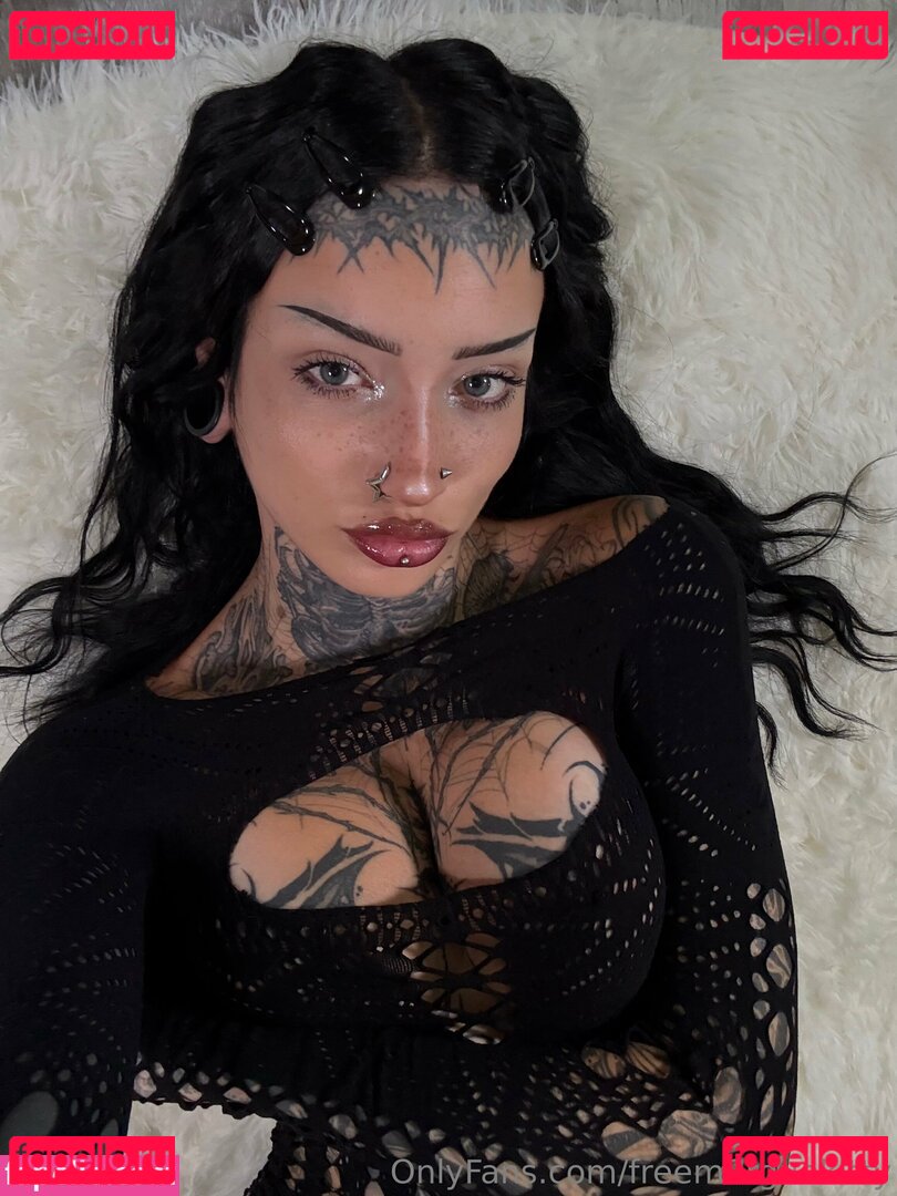 freem0rguekitty / m0rguekittyy Onlyfans Photo Gallery 