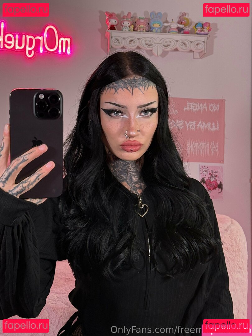 freem0rguekitty / m0rguekittyy Onlyfans Photo Gallery 