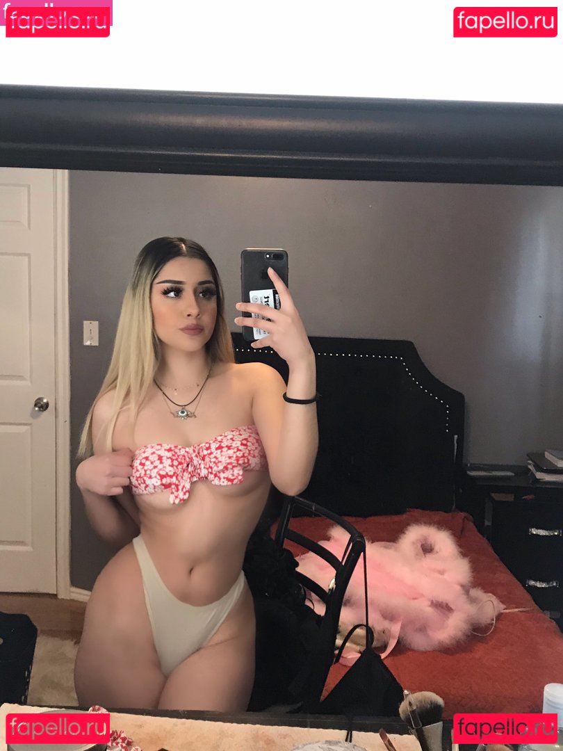 Fairyxwenxh / Slim Thick Latina - Nakedwitchh / nakdwitxh / nakedwitchh Onlyfans Photo Gallery 