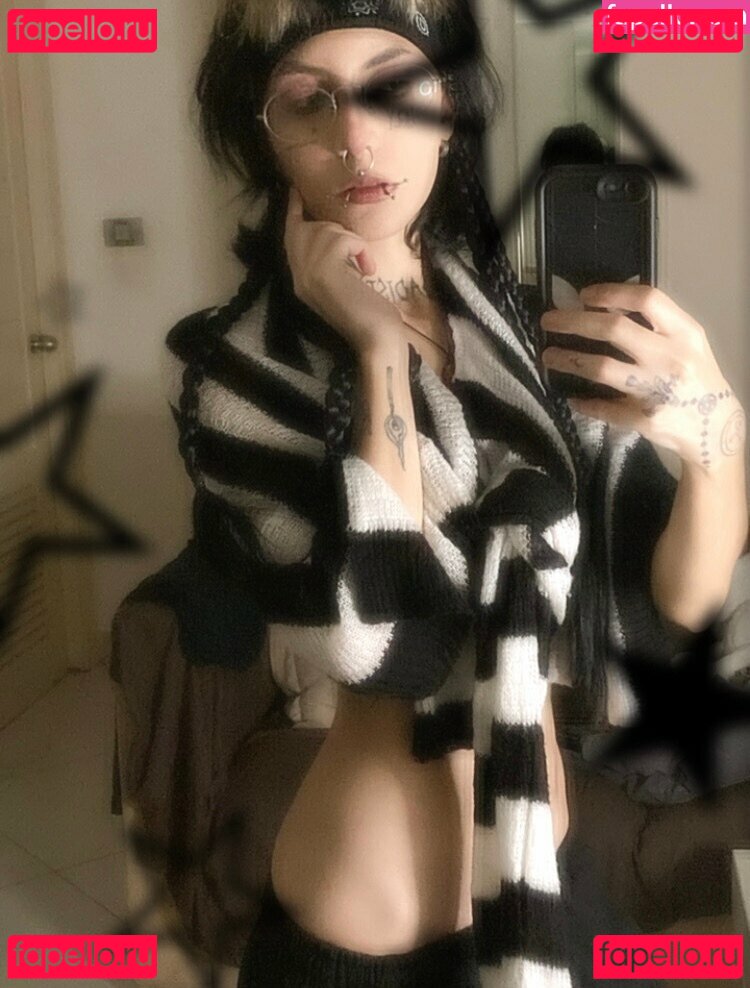 itzel2002free / itzel_xd2002 Nude Onlyfans Photo 8