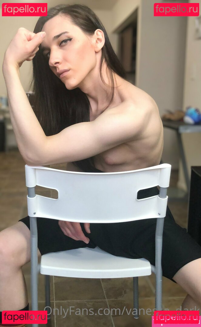 darkvanessa / vanessa_dark Onlyfans Photo Gallery 