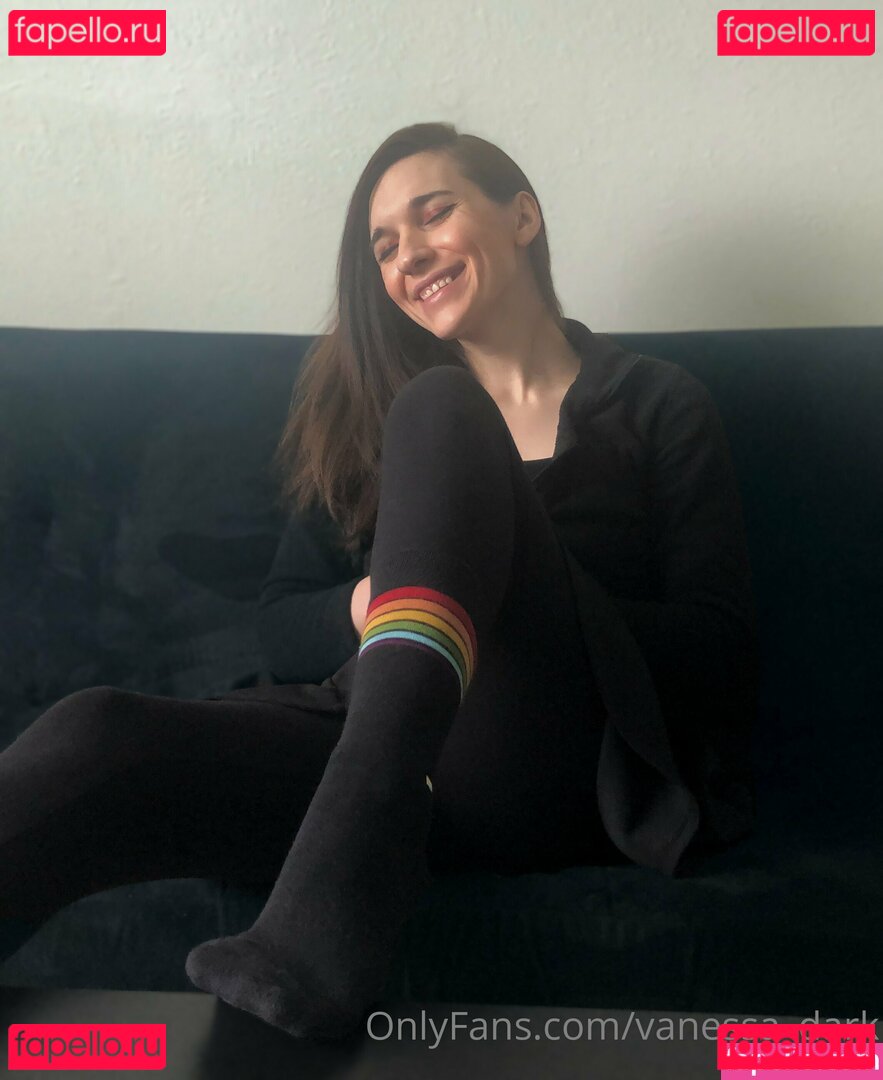 darkvanessa / vanessa_dark Onlyfans Photo Gallery 