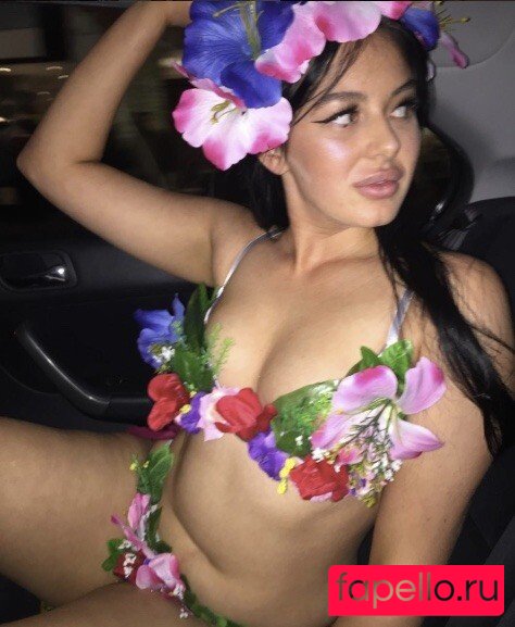 Shutupmichaelaa / myrandaaa Nude Onlyfans Photo 31