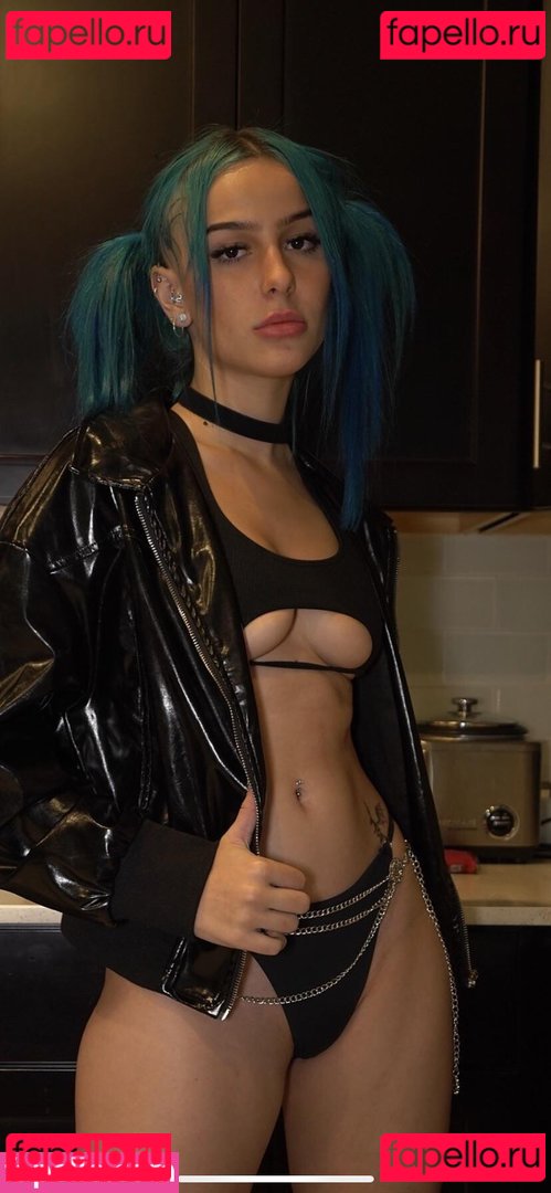 Belle Kaffer / bellekaffer Nude Onlyfans Photo 36