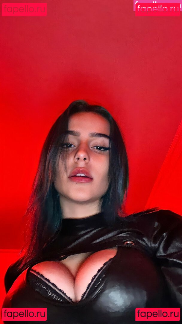 Belle Kaffer / bellekaffer Nude Onlyfans Photo 29