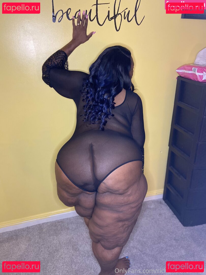 cheekiifemme / cheekiifemme02 Onlyfans Photo Gallery 
