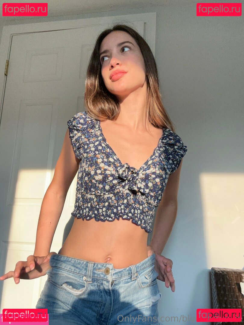 blueberryellie Onlyfans Photo Gallery 