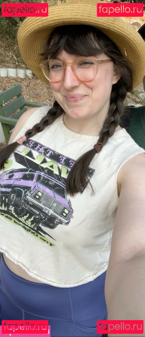 NurseHuckleberry / thenursemary Onlyfans Photo Gallery 