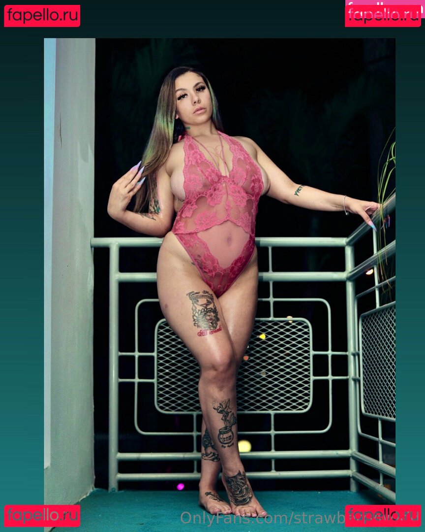 strawberryworld / strawberryworld_ Onlyfans Photo Gallery 