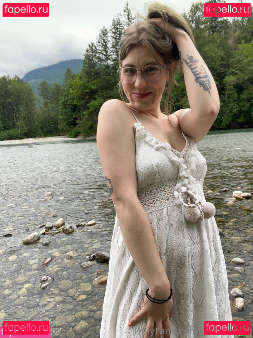beccabaird / beccabairdd Nude Onlyfans Photo 7