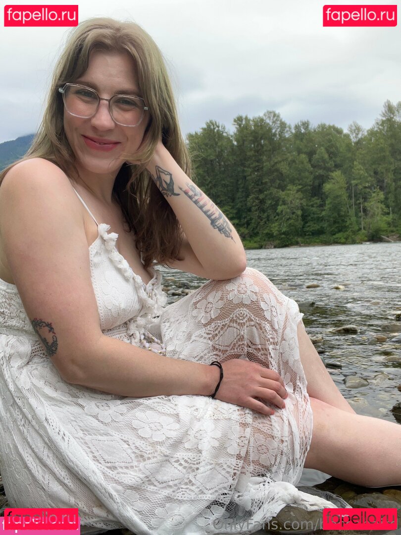 beccabaird / beccabairdd Nude Onlyfans Photo 3
