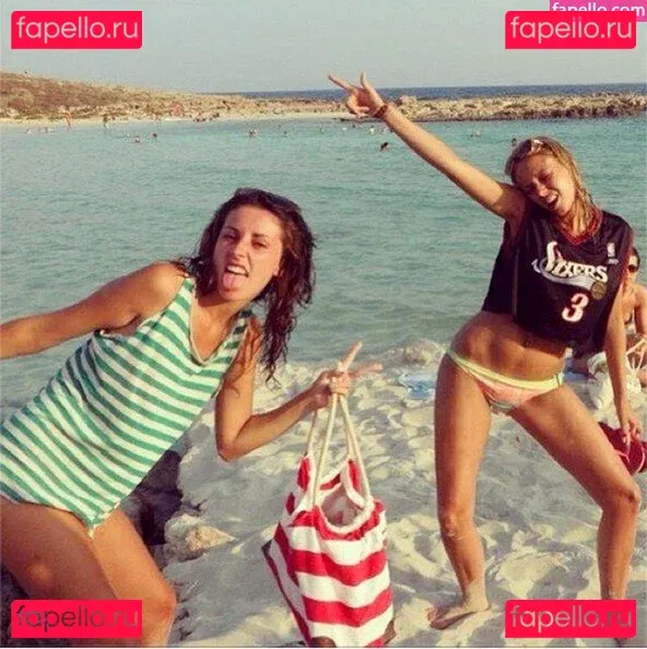 Sacha Parkinson Onlyfans Photo Gallery 