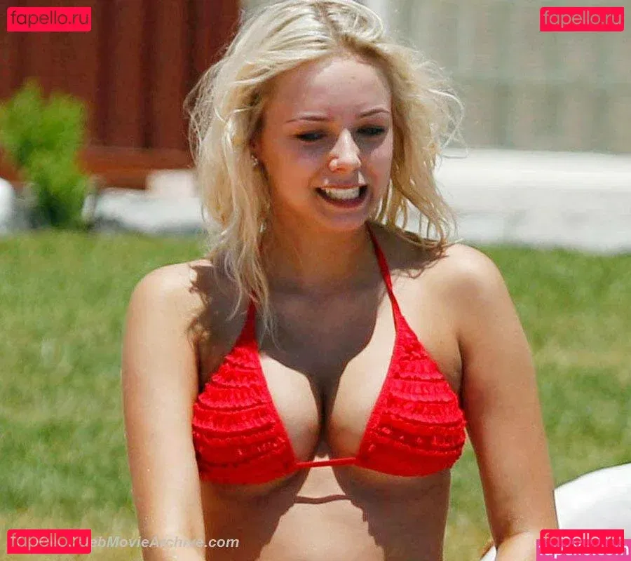 Sacha Parkinson Onlyfans Photo Gallery 