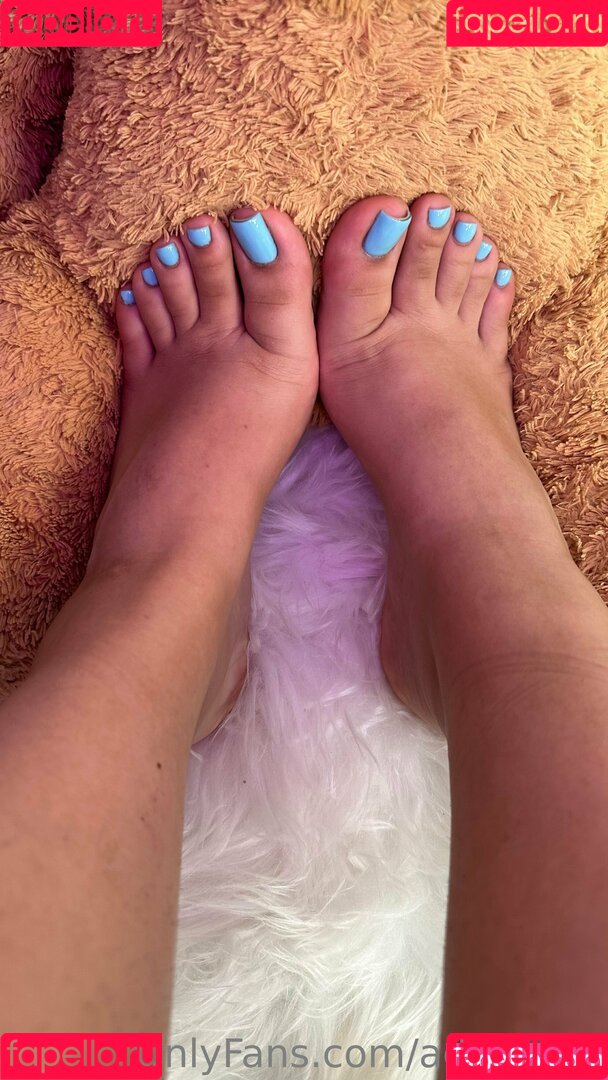 Adrieamb Onlyfans Photo Gallery 