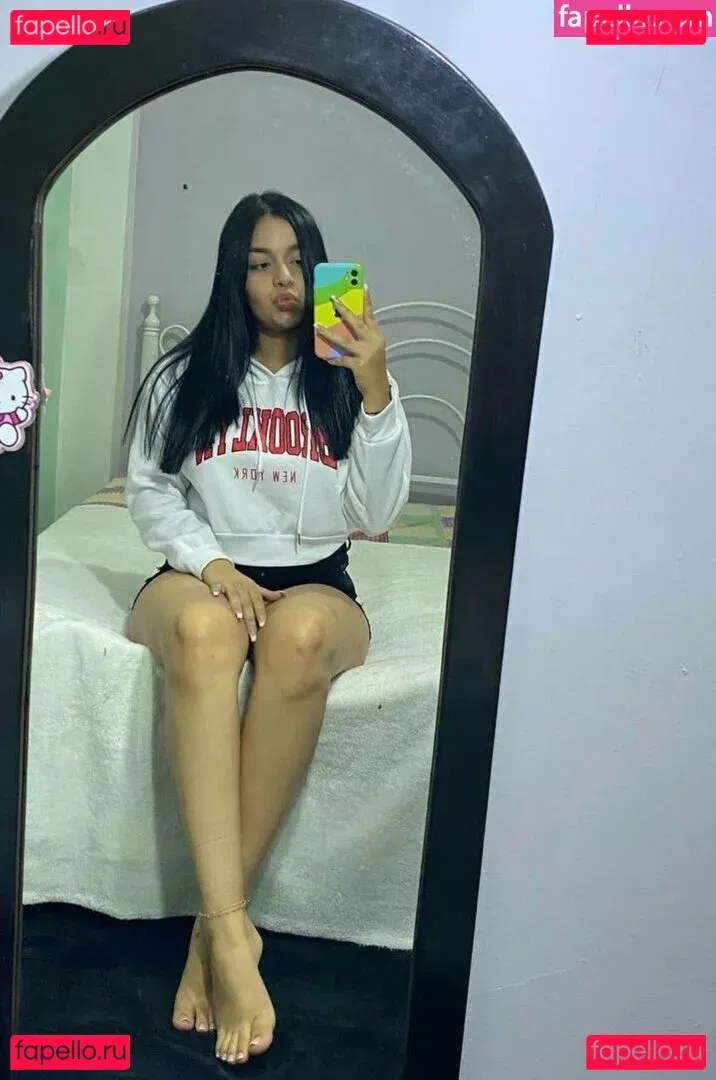 Adrieamb Onlyfans Photo Gallery 