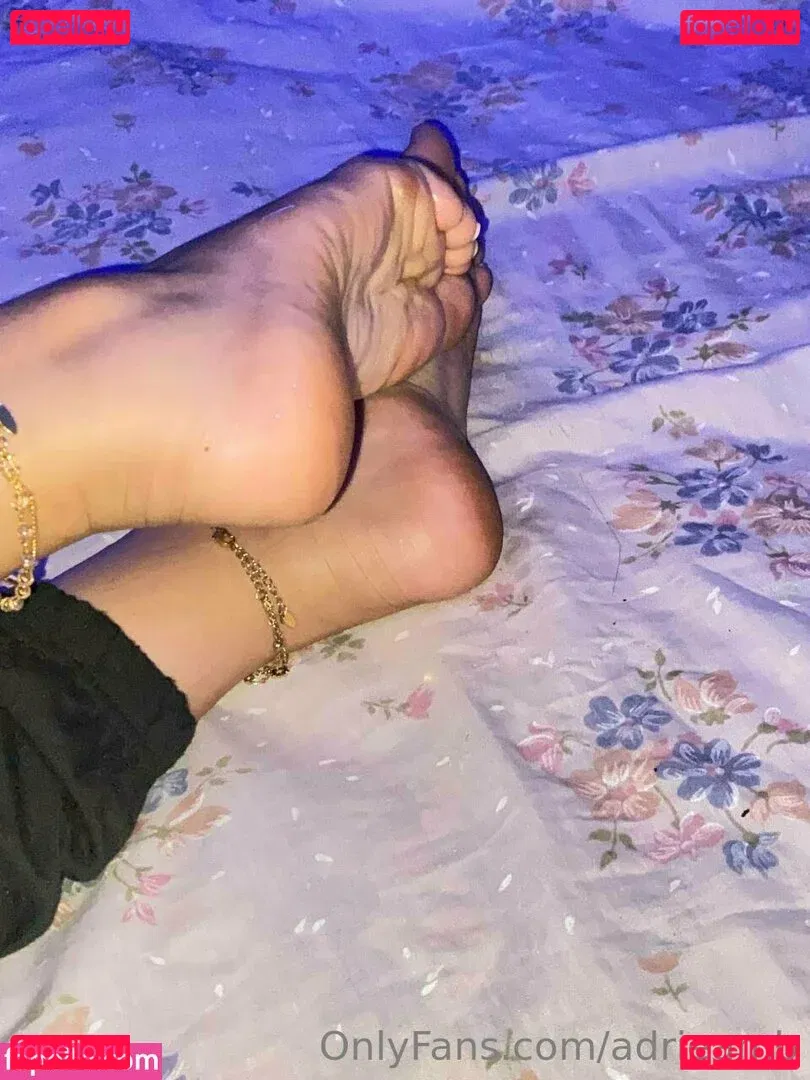 Adrieamb Onlyfans Photo Gallery 