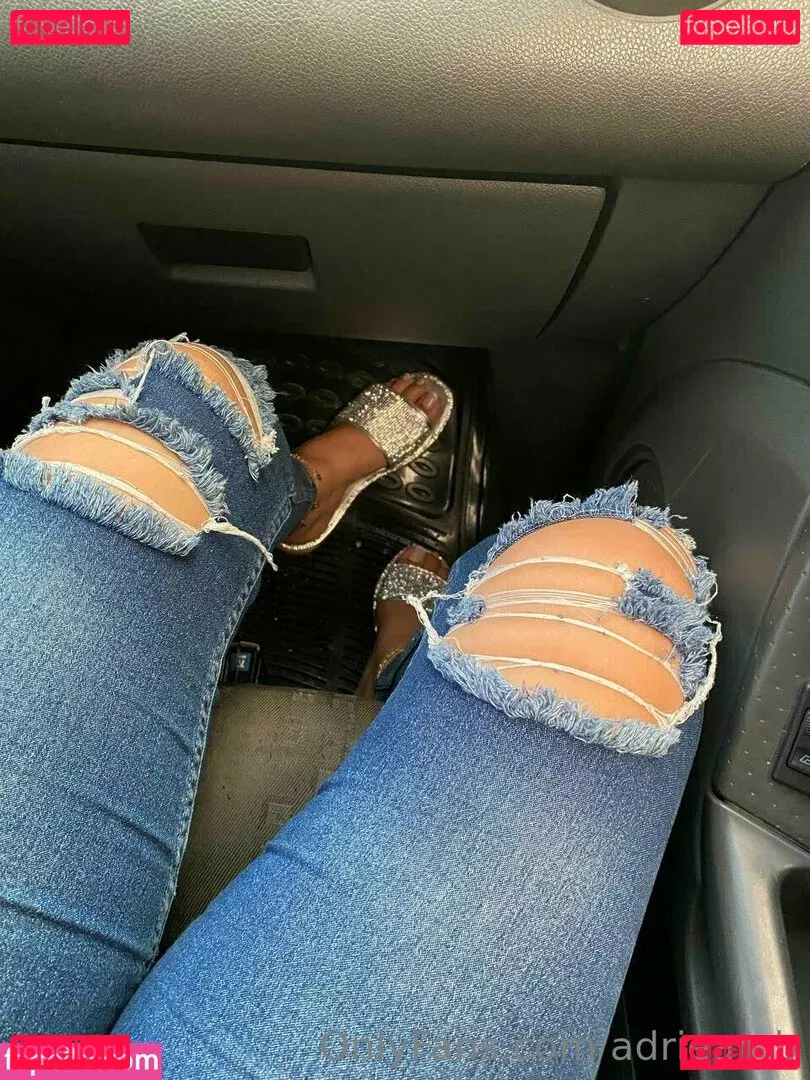 Adrieamb Onlyfans Photo Gallery 