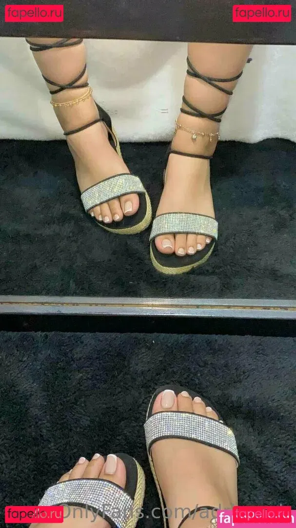 Adrieamb Onlyfans Photo Gallery 