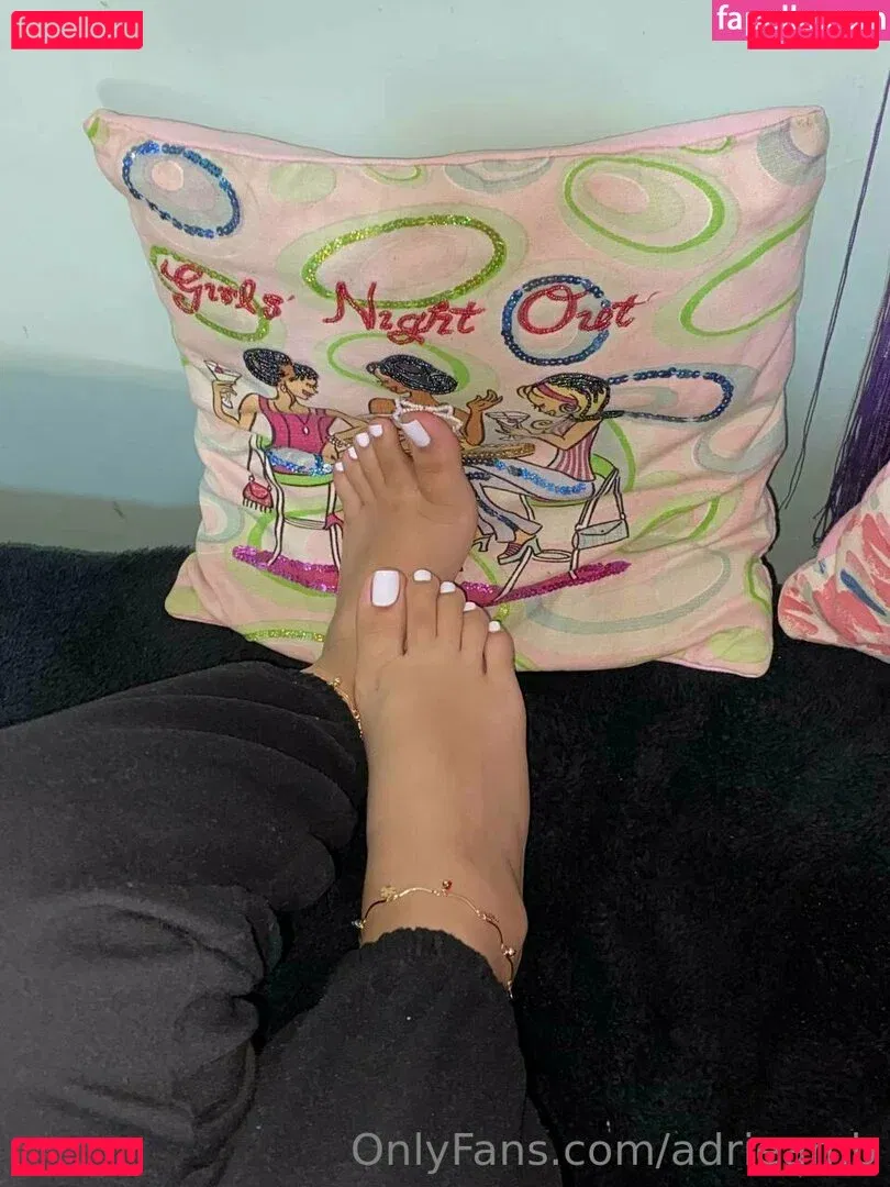 Adrieamb Onlyfans Photo Gallery 