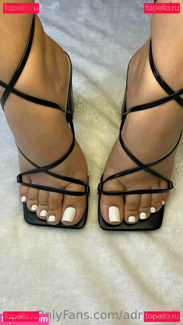 Adrieamb Onlyfans Photo Gallery 