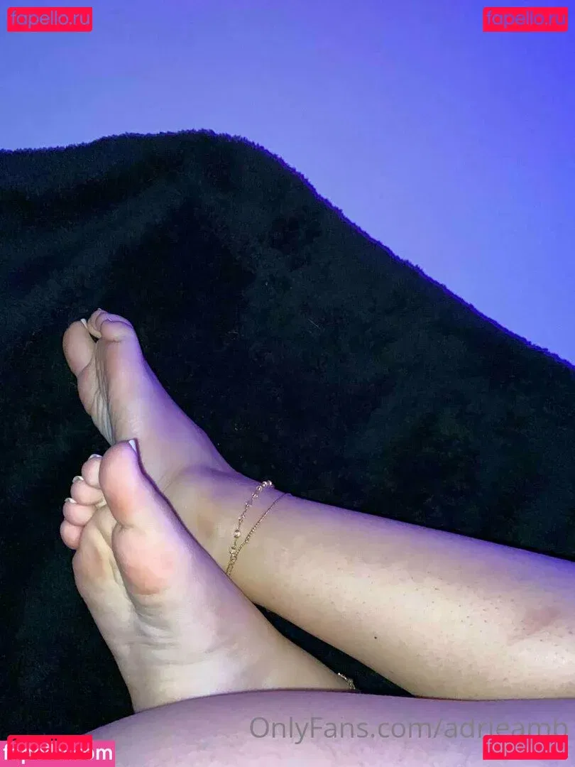 Adrieamb Onlyfans Photo Gallery 